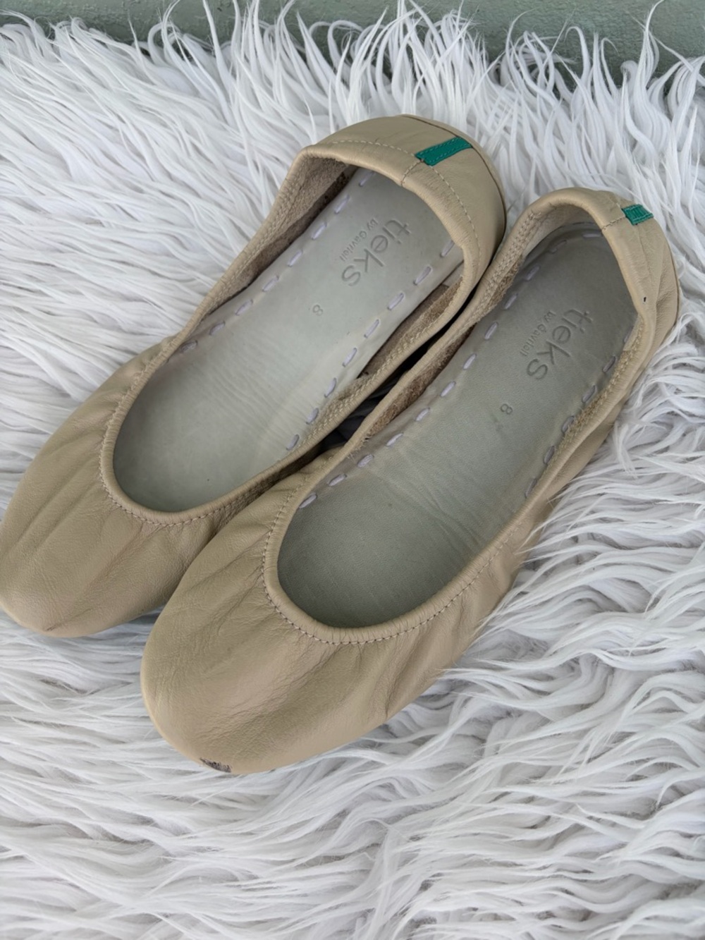 Tieks Ballet Flats Womens Size 8 Beige Nude Teal Heel Stripe Foldable